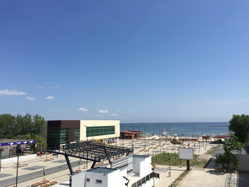 Hotel Mihaela Mamaia Kültér fotó