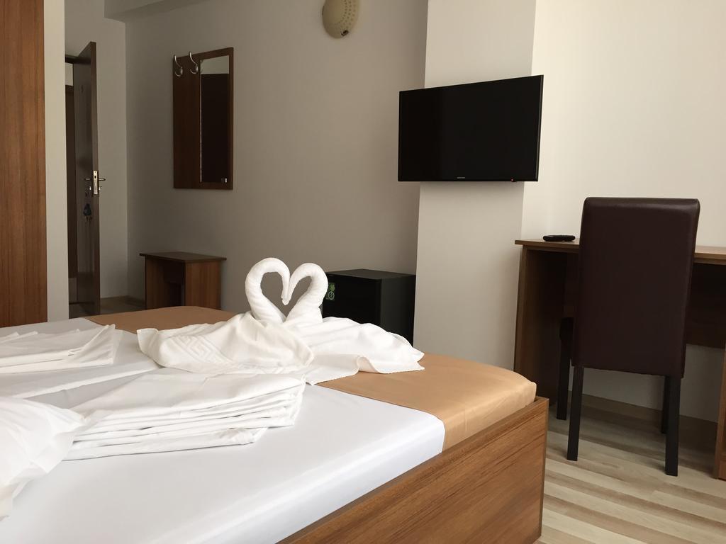 Hotel Mihaela Mamaia Szoba fotó